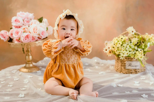 齐河宝宝多大可以戴银手镯